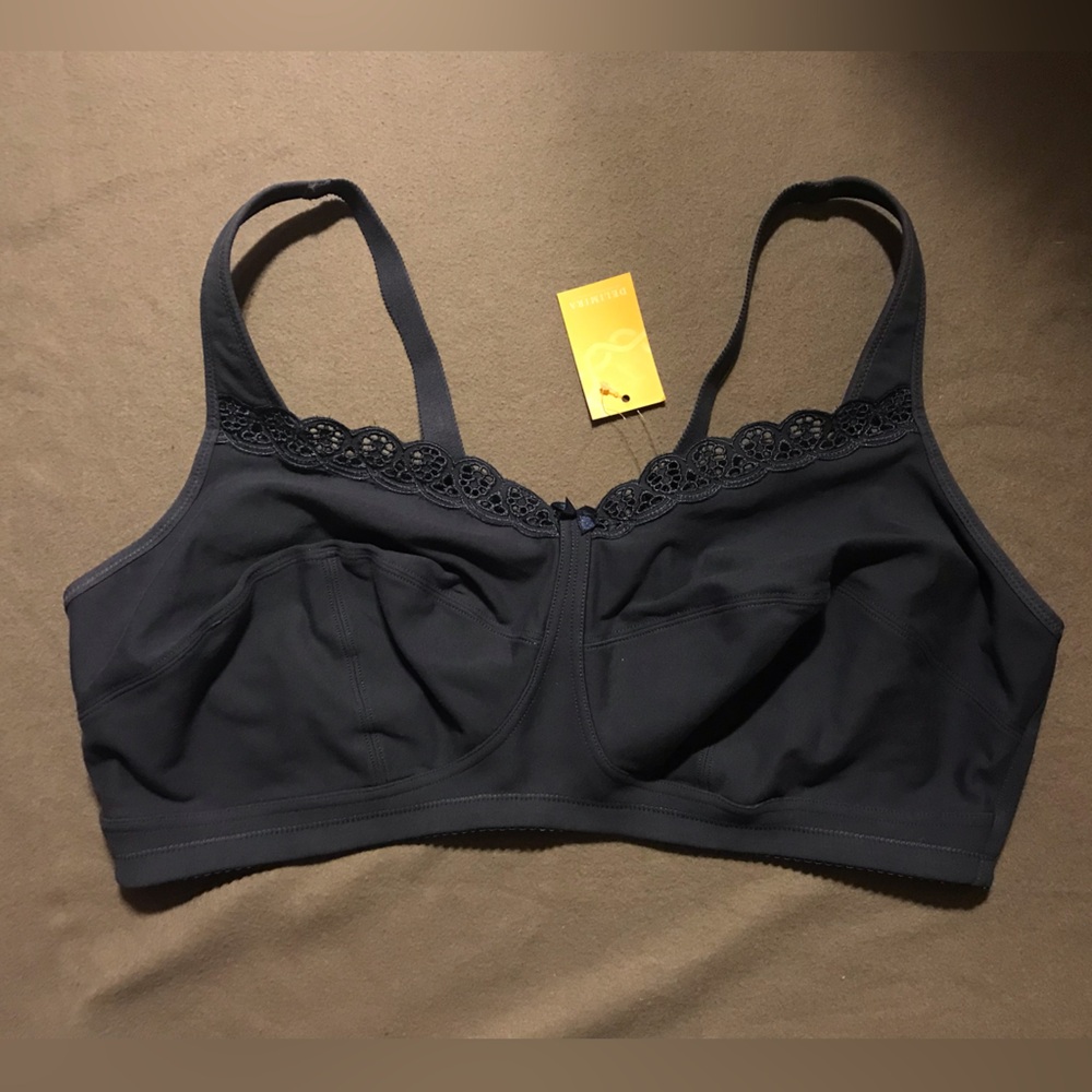 NWT Delimira Plus Size Bra